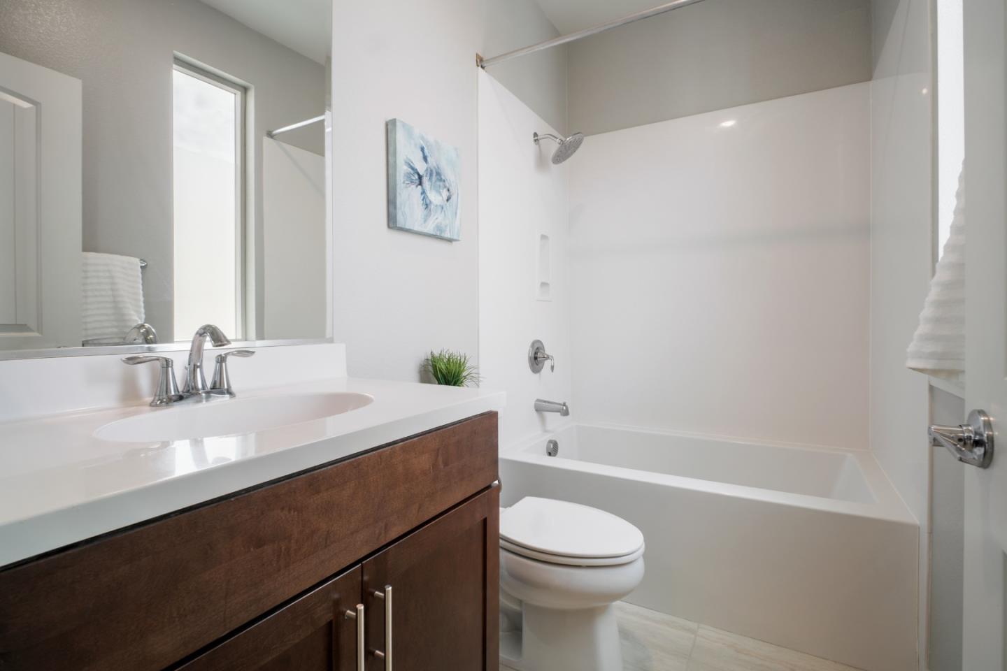 262 Agustin Narvaez Street 3