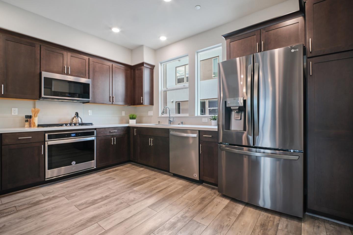 262 Agustin Narvaez Street 3