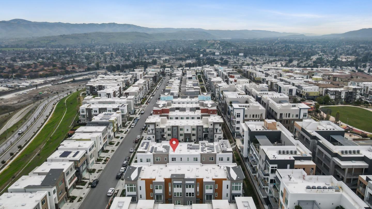 262 Agustin Narvaez Street 3