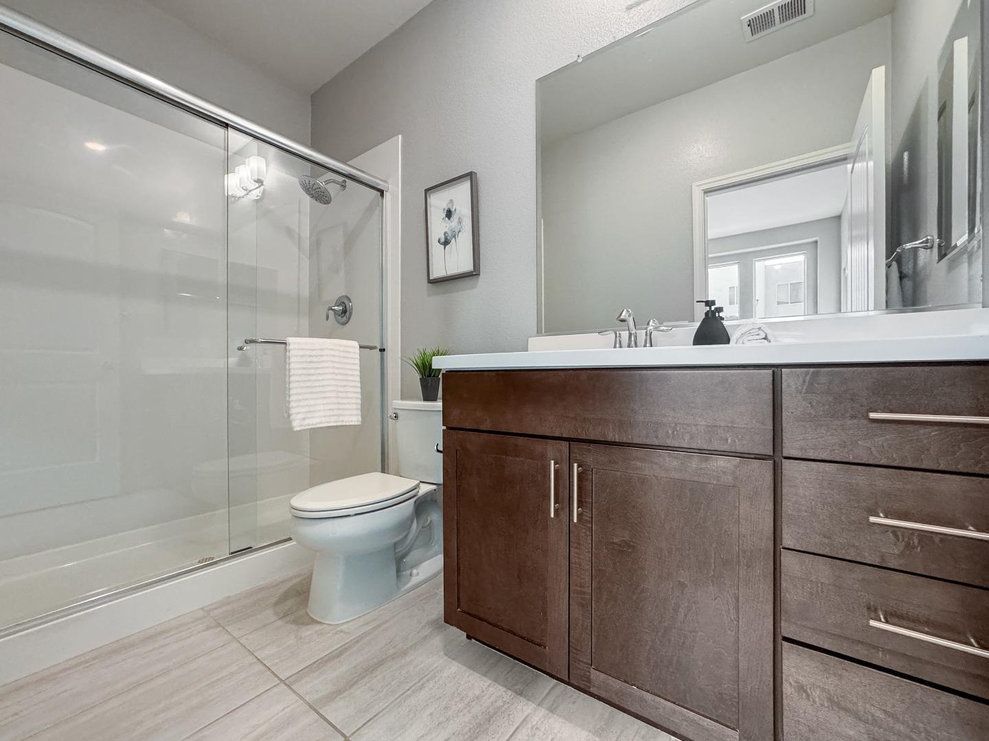 262 Agustin Narvaez Street 3