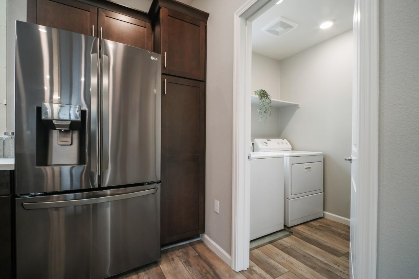 262 Agustin Narvaez Street 3