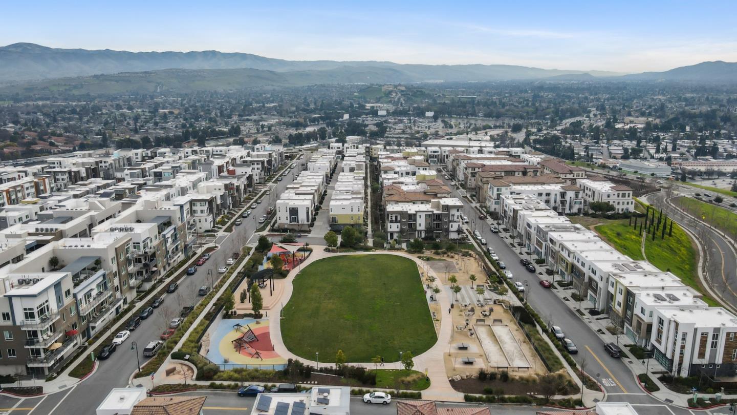 262 Agustin Narvaez Street 3