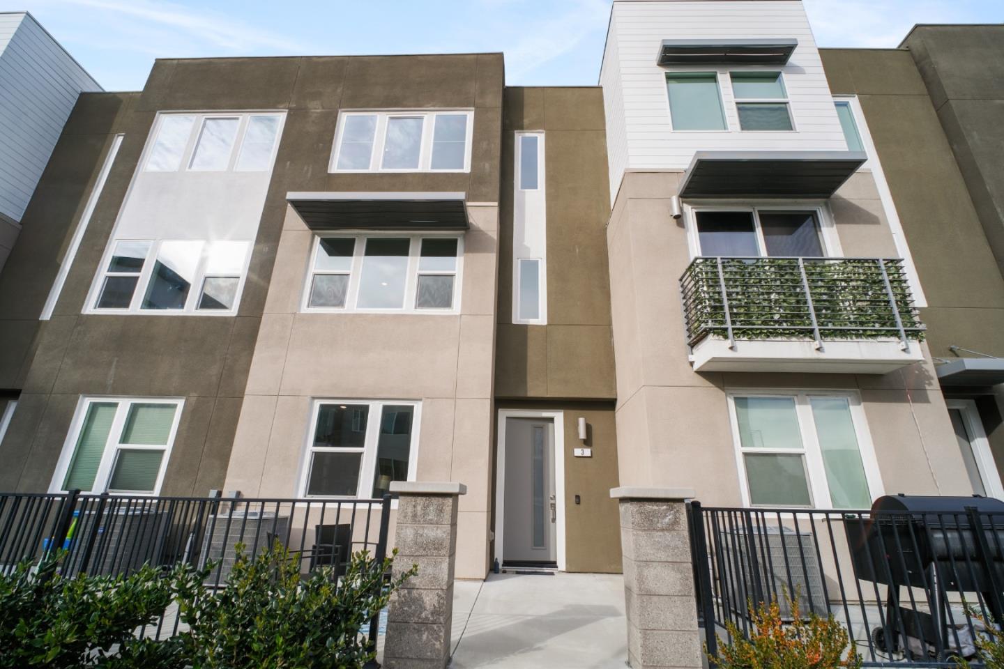 262 Agustin Narvaez Street 3