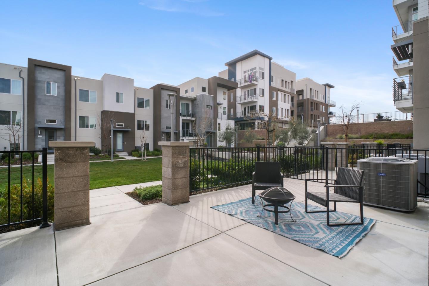 262 Agustin Narvaez Street 3