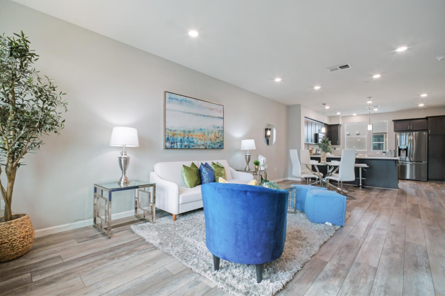 262 Agustin Narvaez Street 3