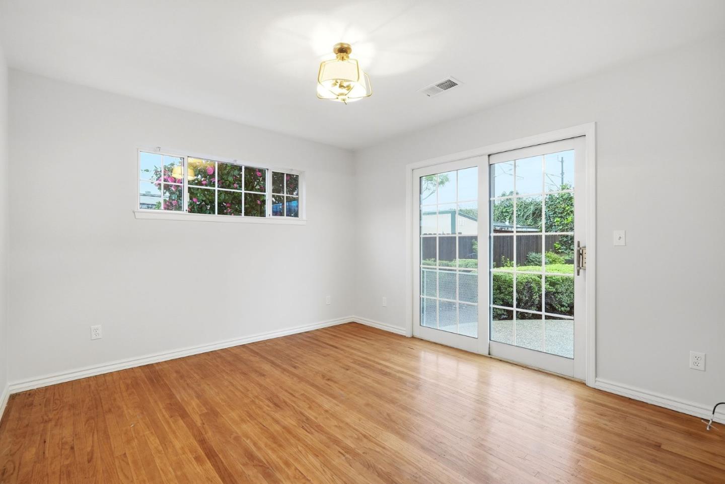 320 Angel Avenue
