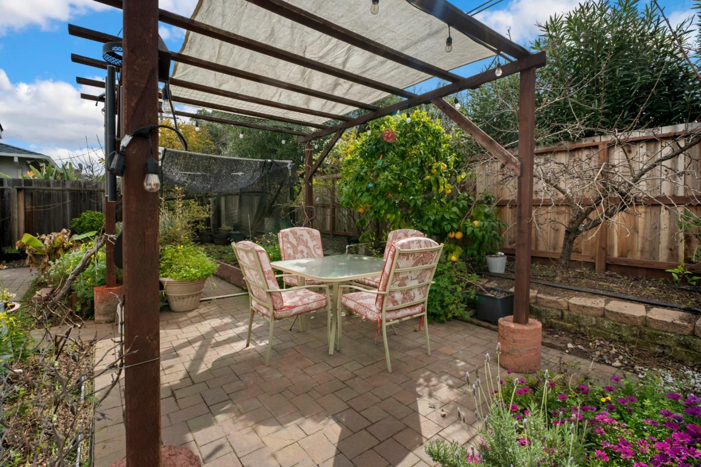 1666 Blossom Hill Road