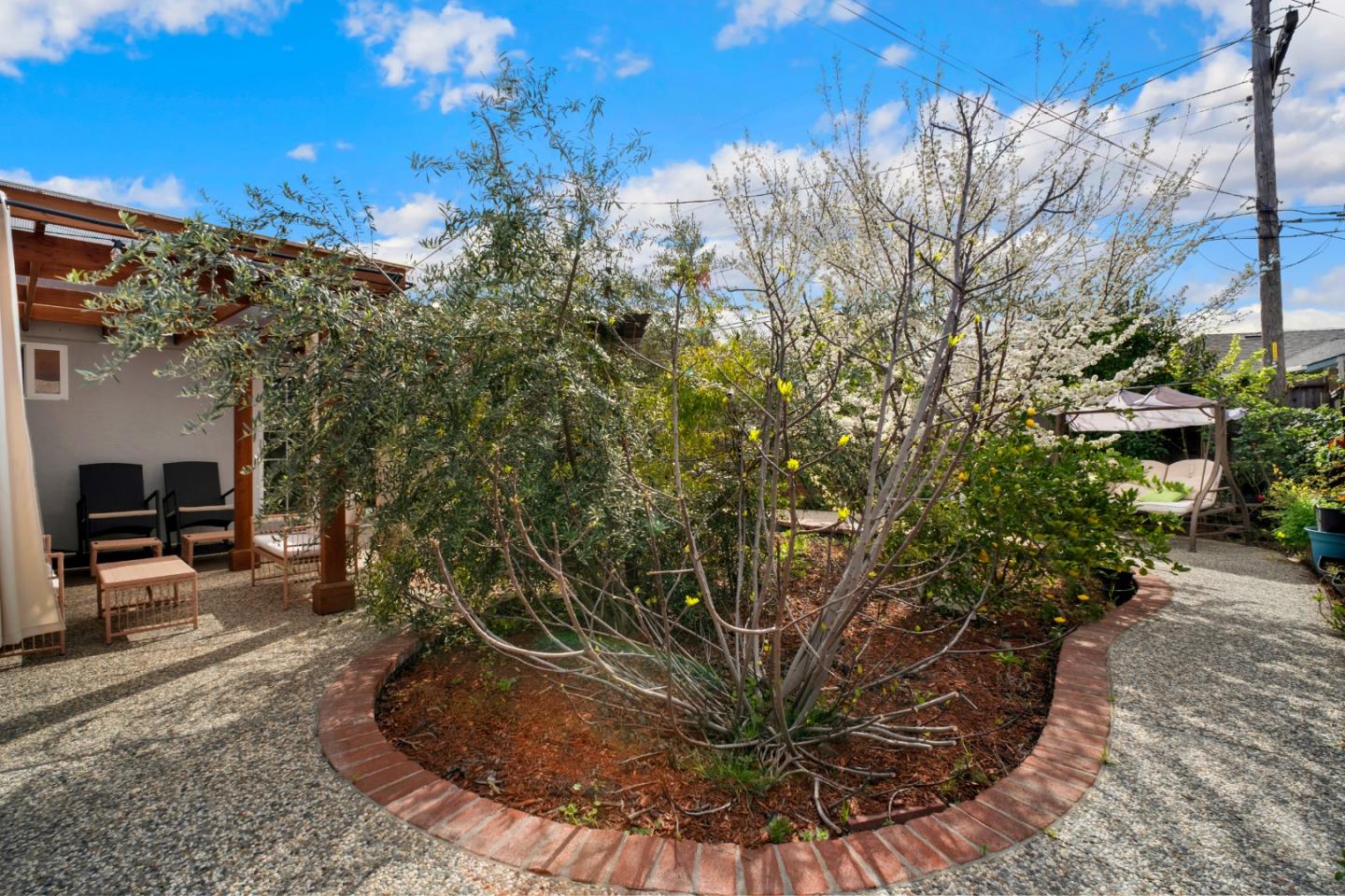 1666 Blossom Hill Road