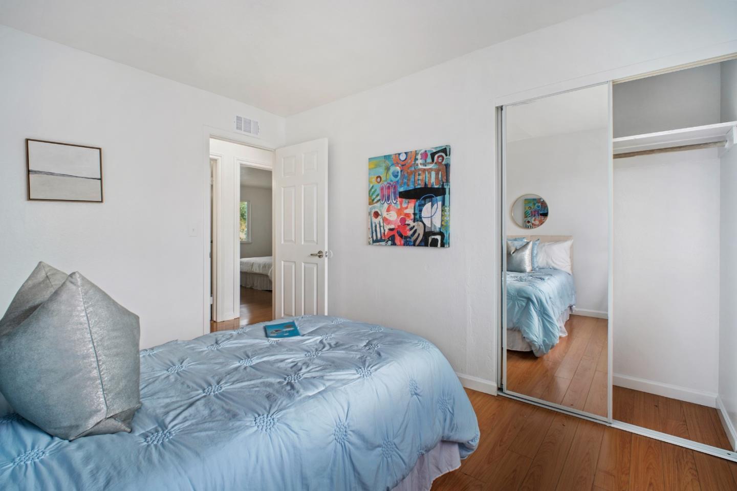 4270 Comet Circle