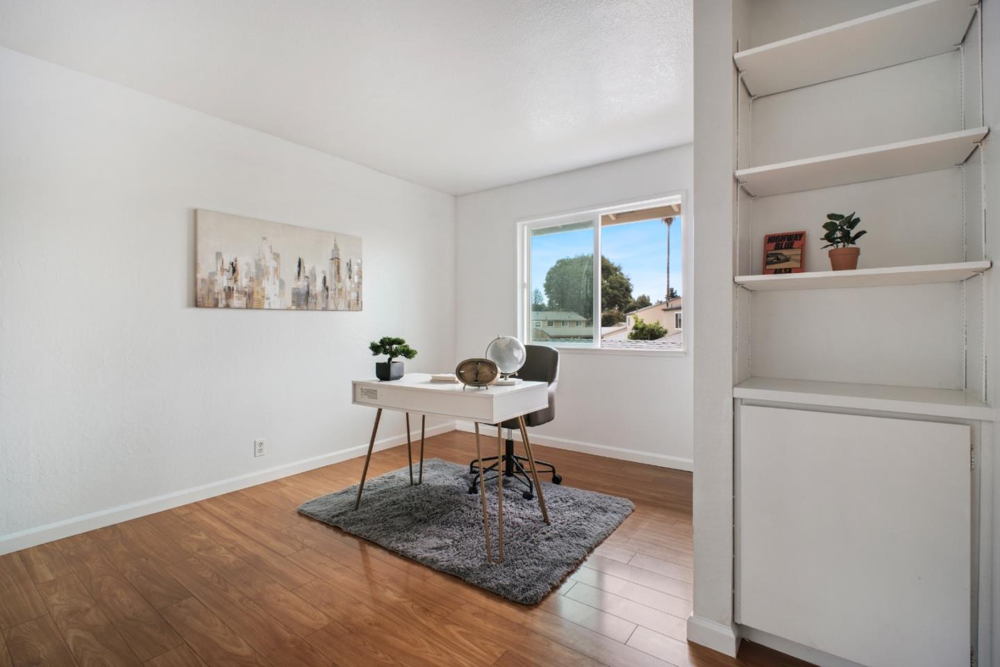 4270 Comet Circle