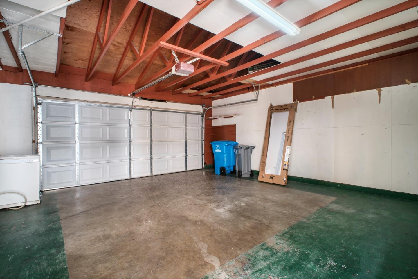 4270 Comet Circle