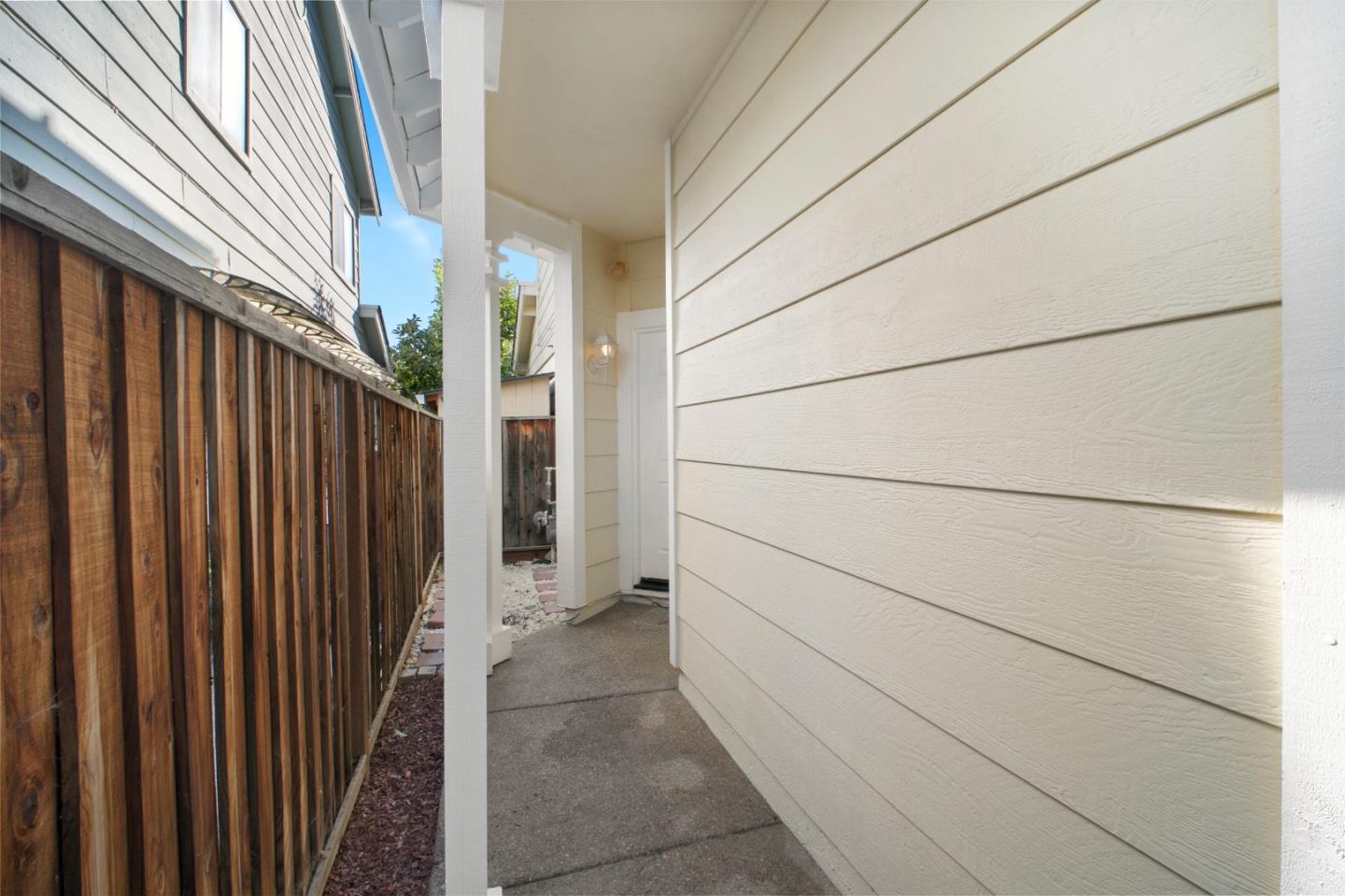 1796 Lucretia Avenue