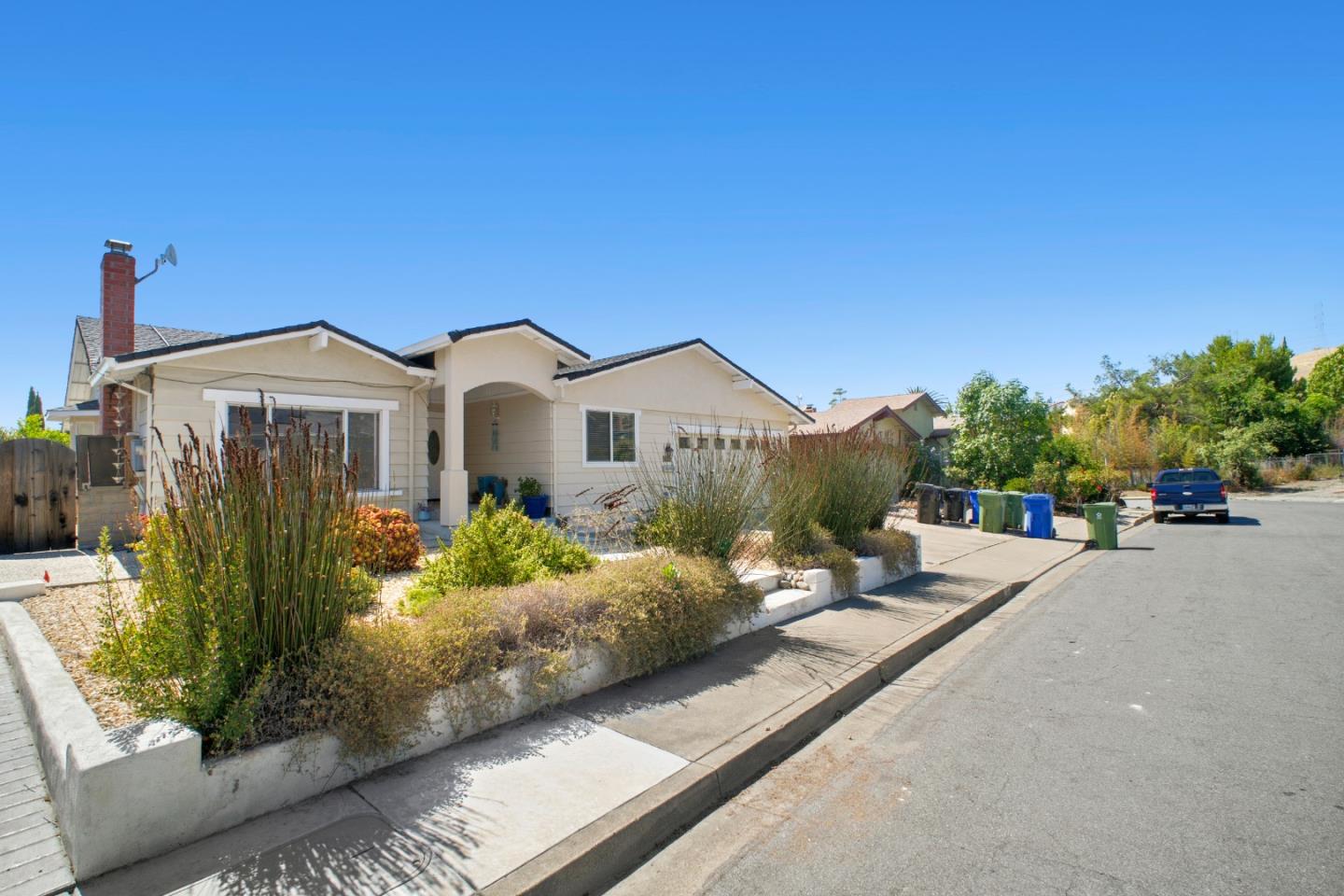 2368 Night Shade Lane