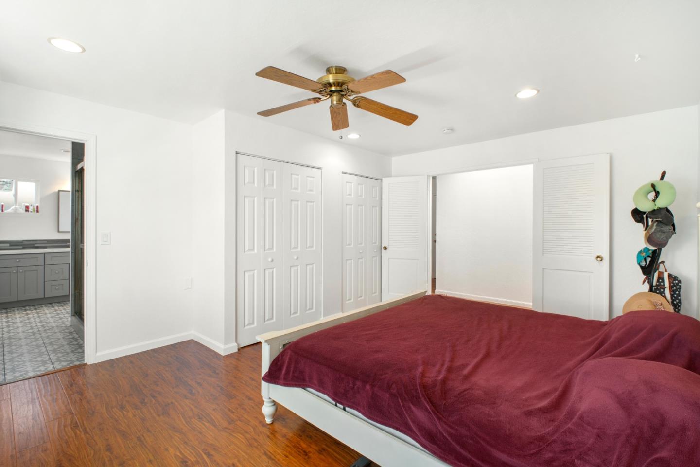 2368 Night Shade Lane
