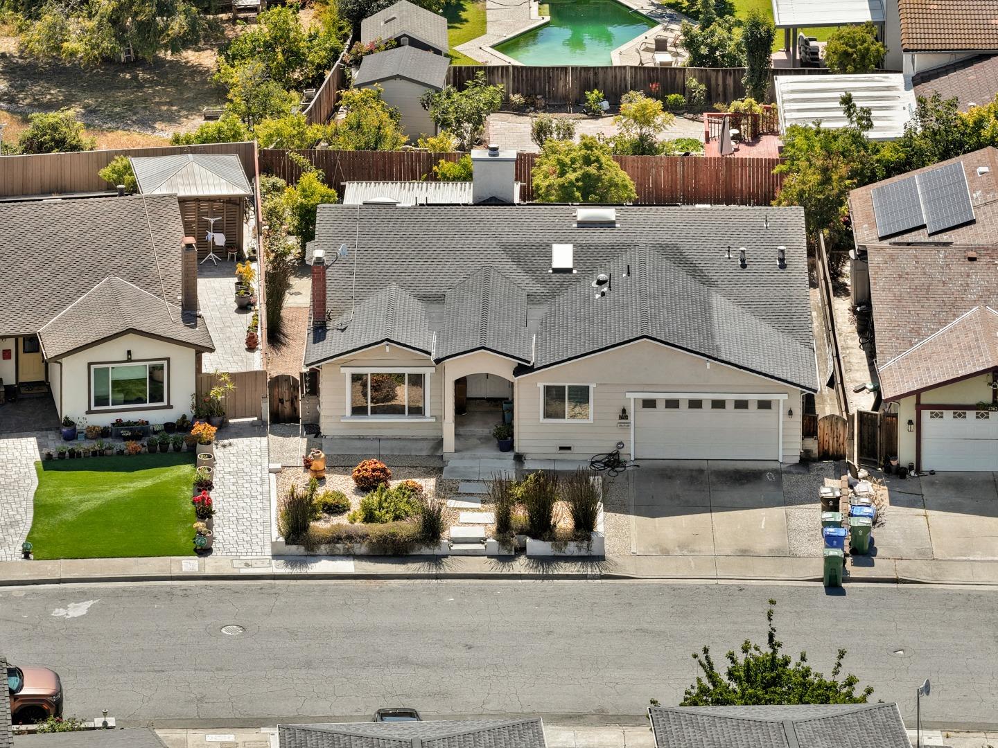 2368 Night Shade Lane