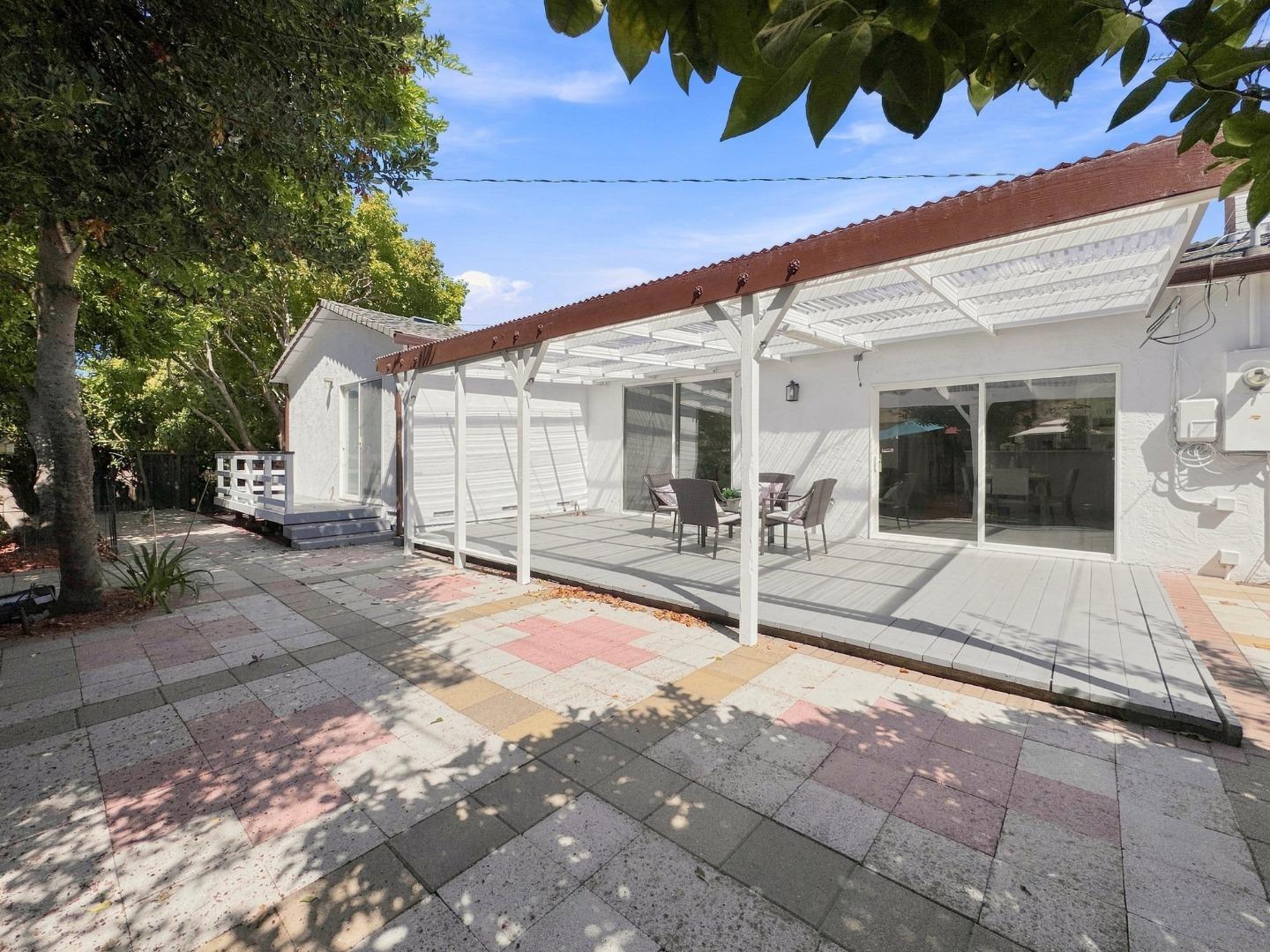 36311 Alicante AVE
