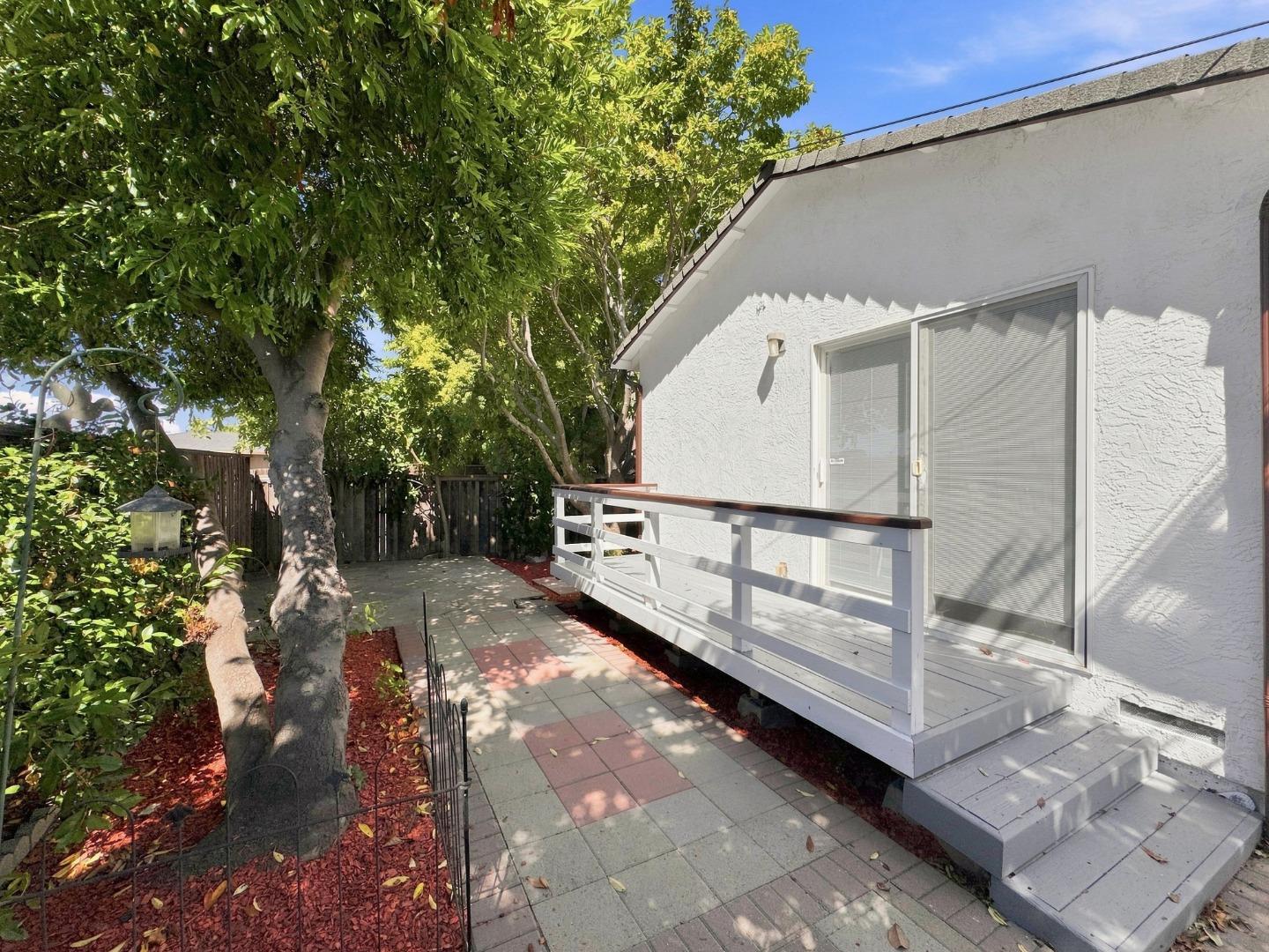 36311 Alicante AVE