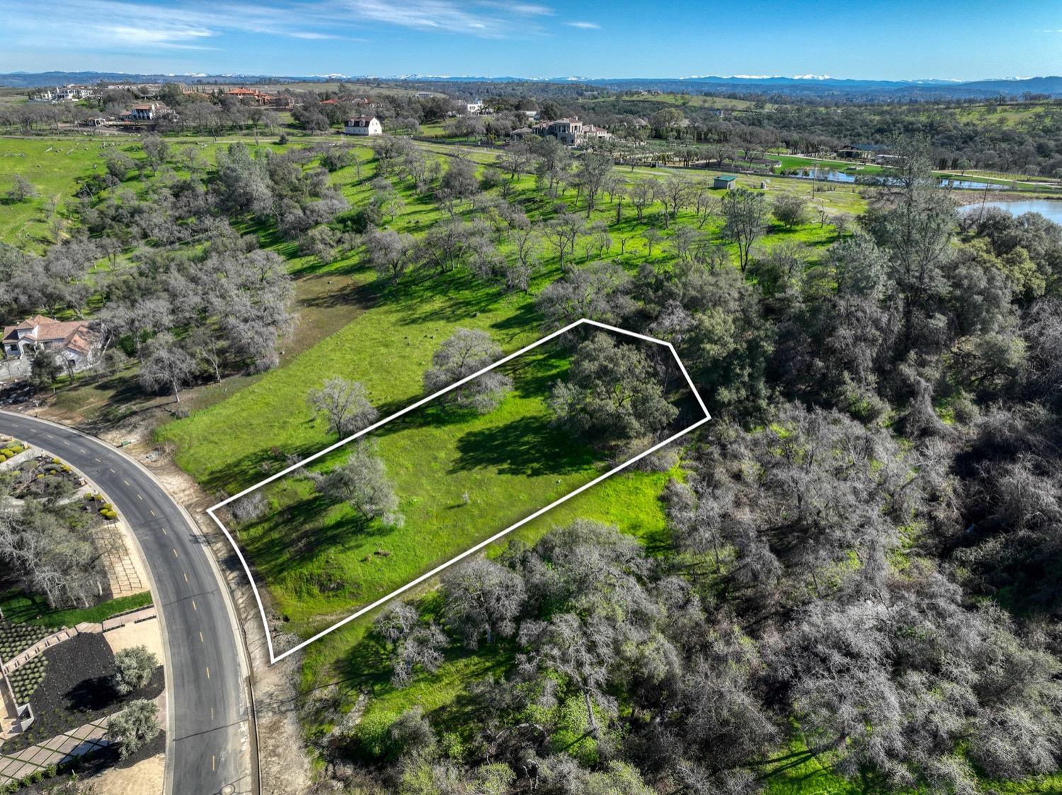 1725 Camino Verdera