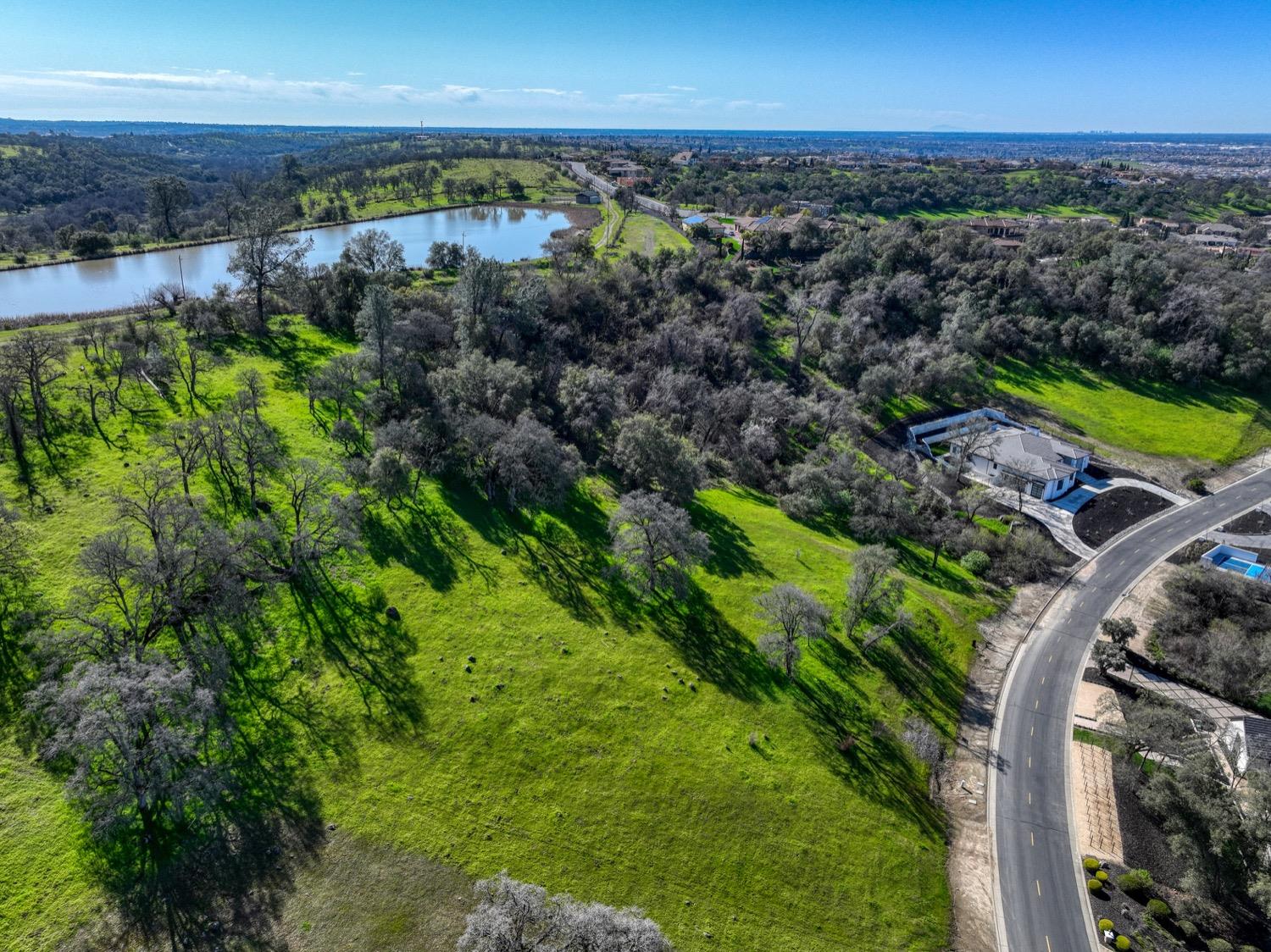 1725 Camino Verdera