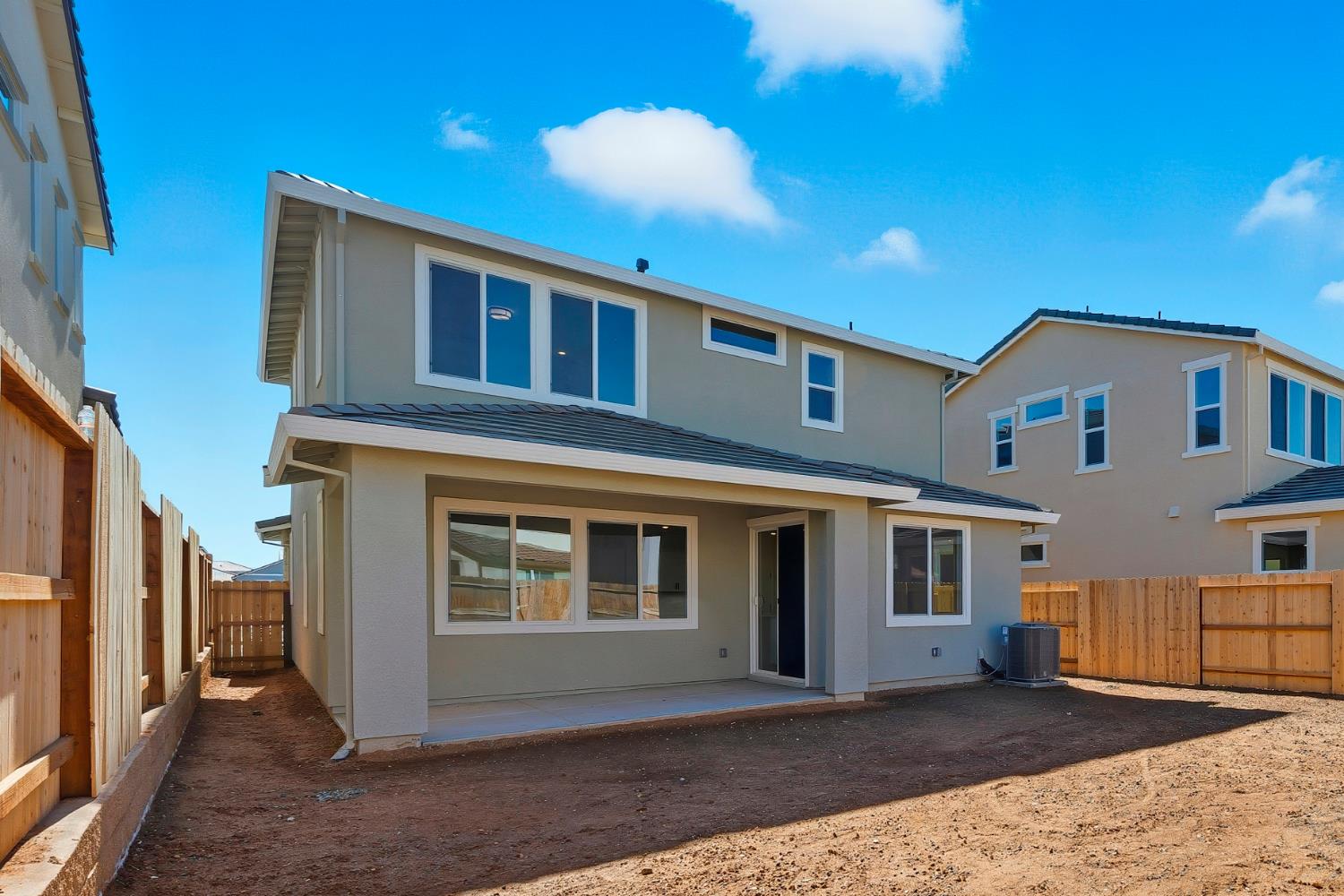 4413 Canyon Coral Way