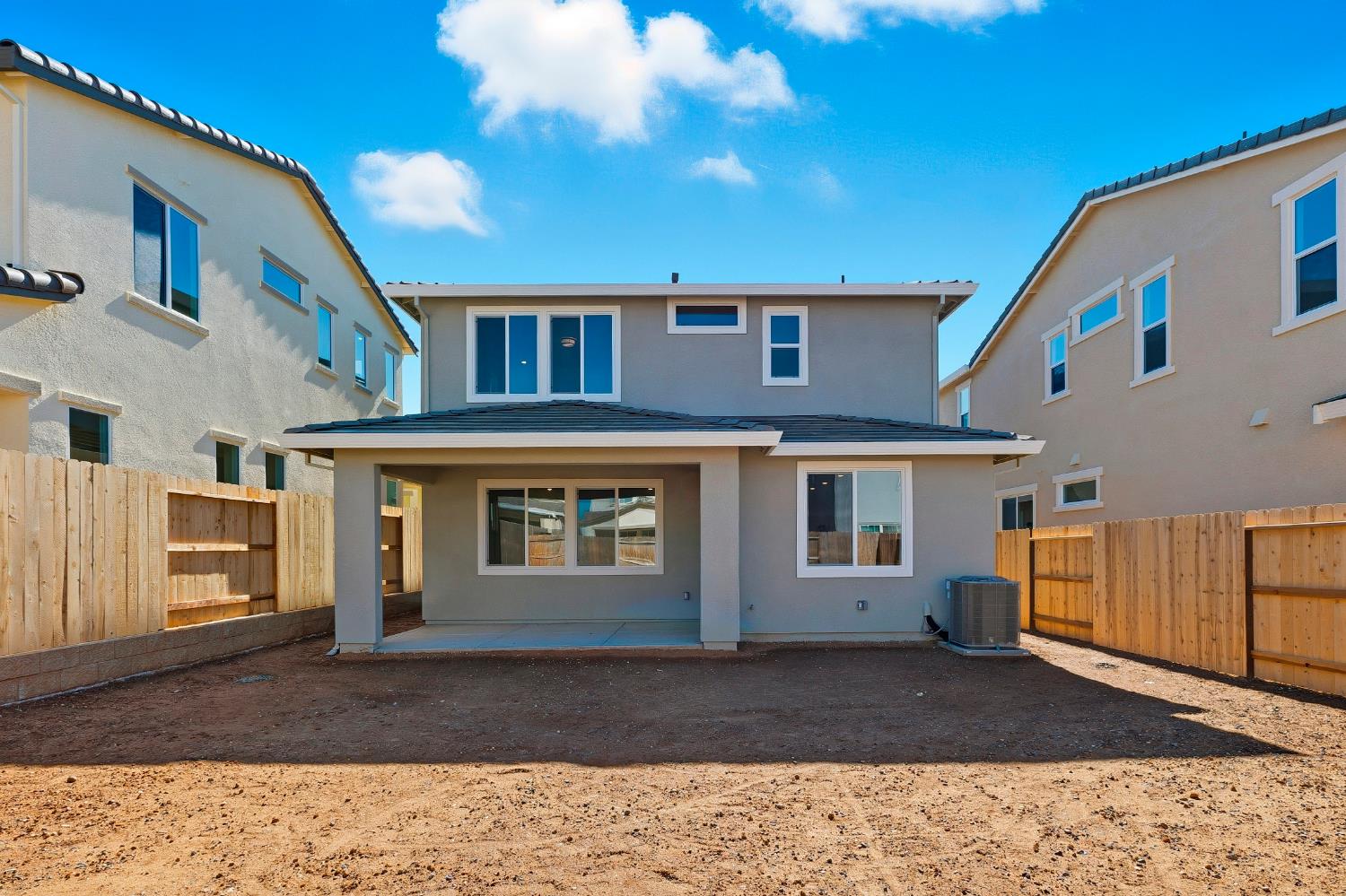 4413 Canyon Coral Way