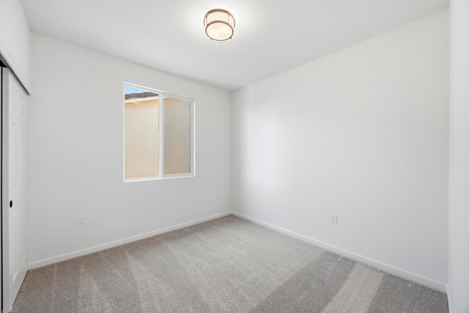 4413 Canyon Coral Way