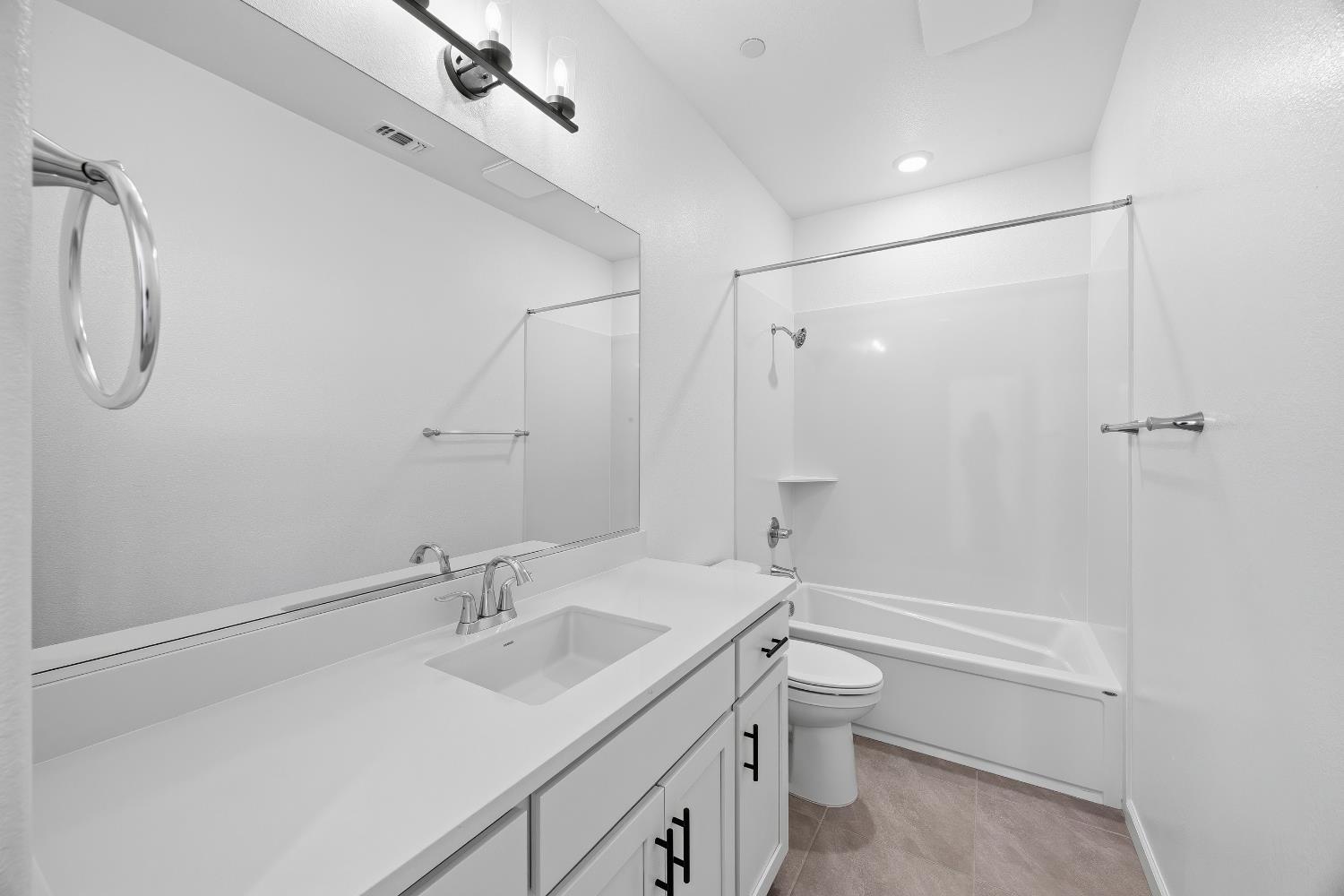 4413 Canyon Coral Way