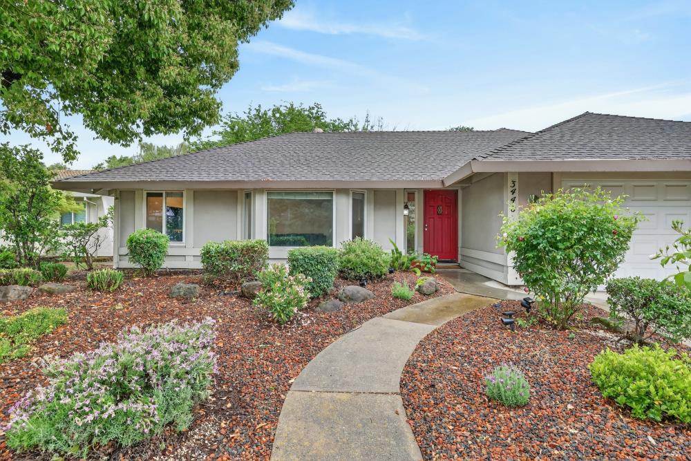 3440 Meadow Way