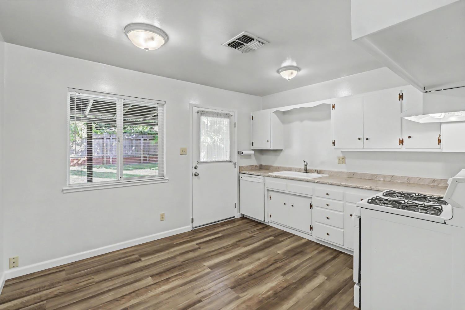 7116 Kimmel Drive