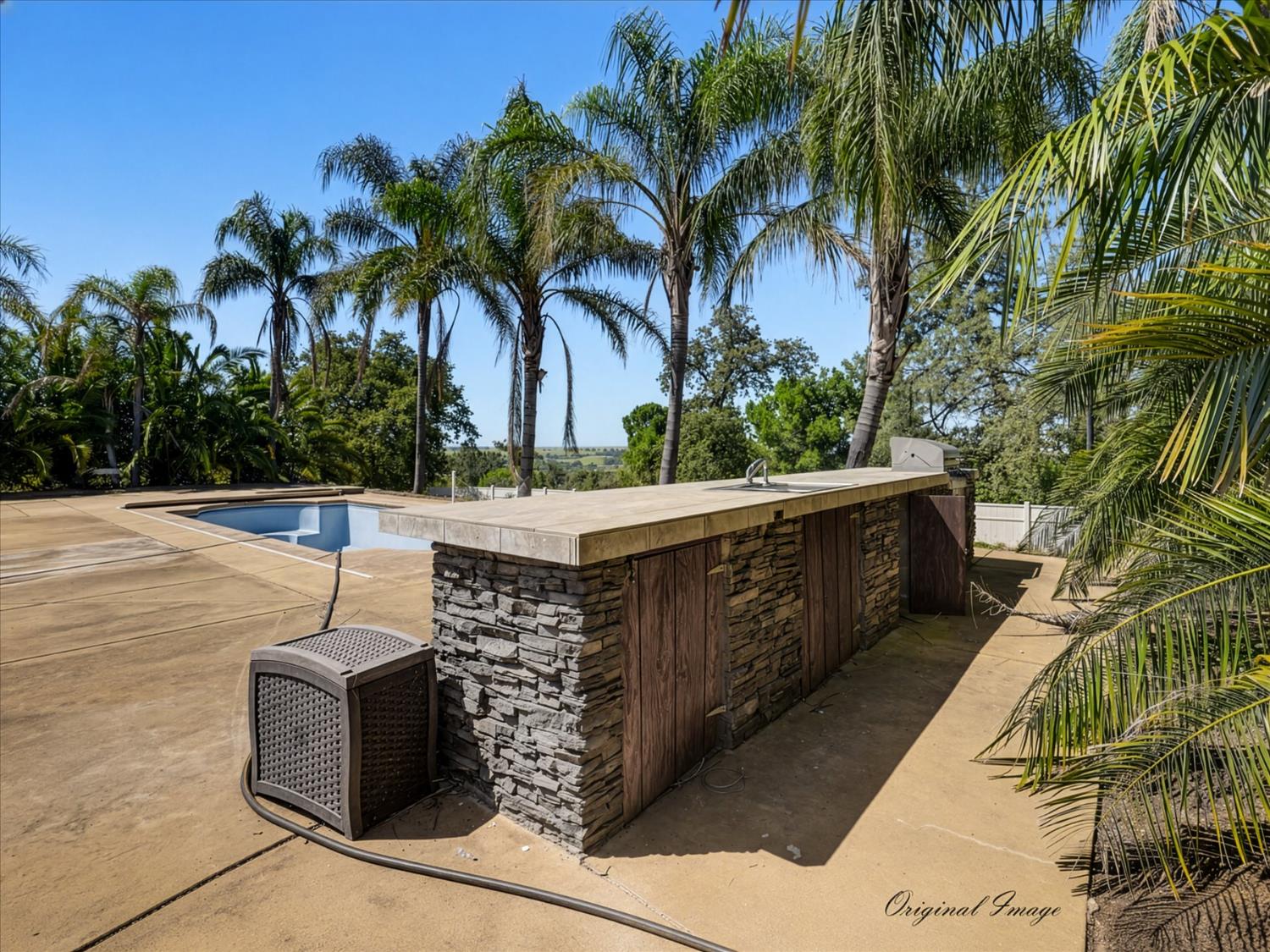 6717 Heleen Bart Court