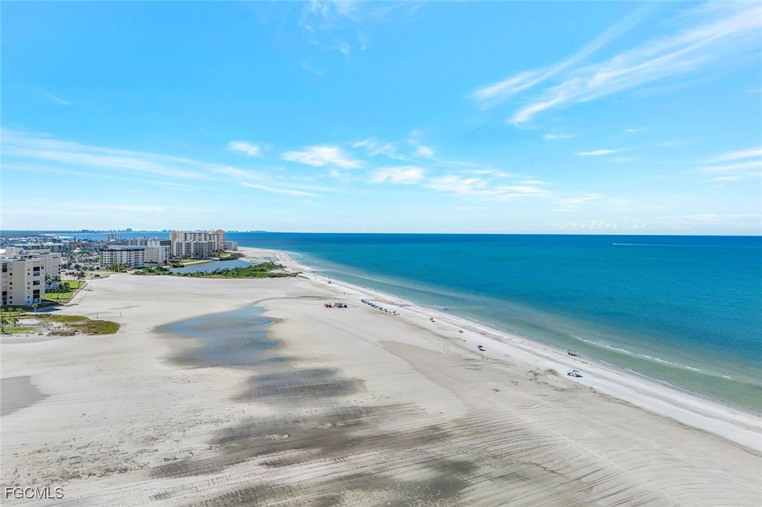 6500 Estero BLVD H300