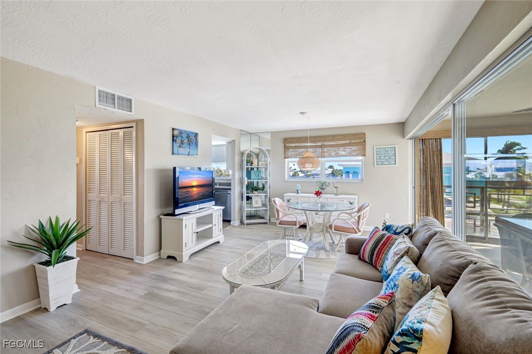 6500 Estero BLVD H300