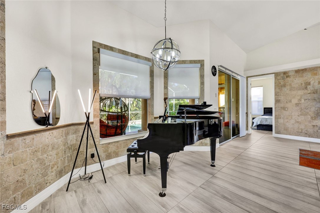 8596 Southwind Bay CIR