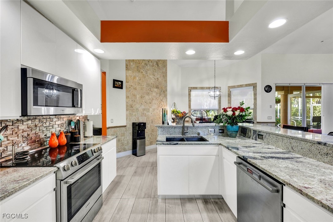 8596 Southwind Bay CIR