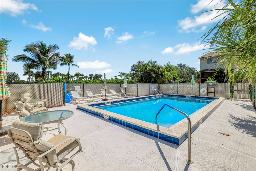13532 Siesta Pines CT 5