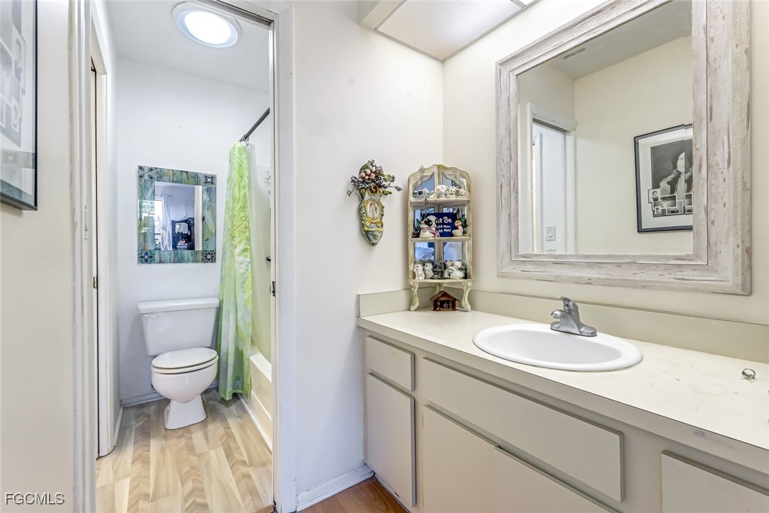 13532 Siesta Pines CT 5