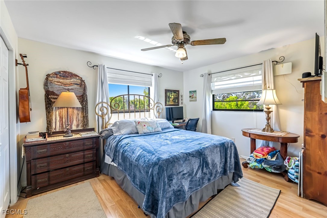 13532 Siesta Pines CT 5