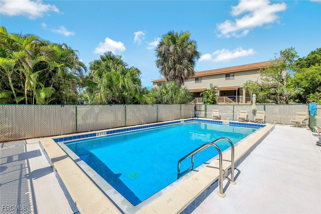 13532 Siesta Pines CT 5