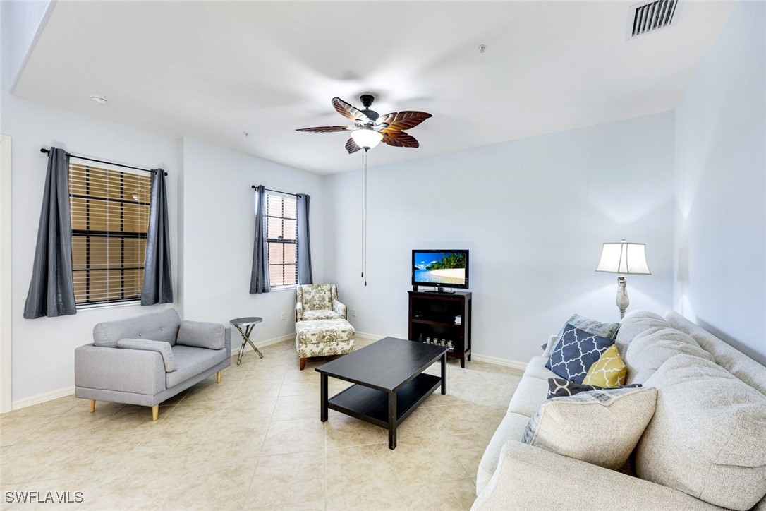 11758 Izarra WAY 7703