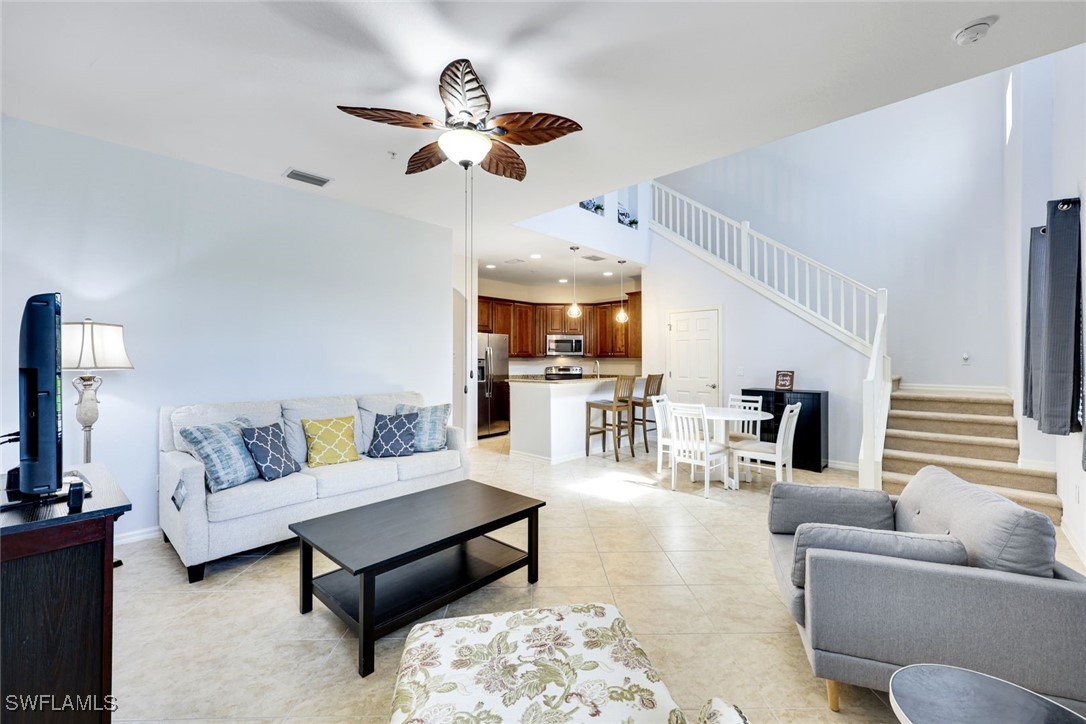 11758 Izarra WAY 7703