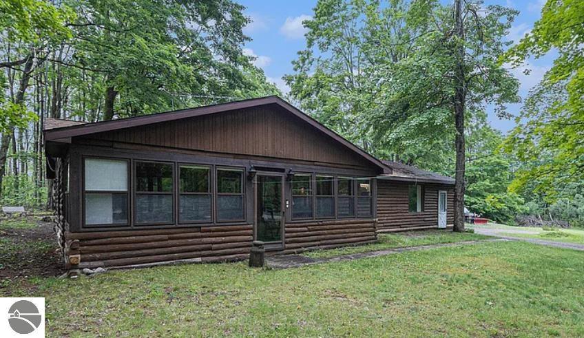 5455 Hayes Tower Road