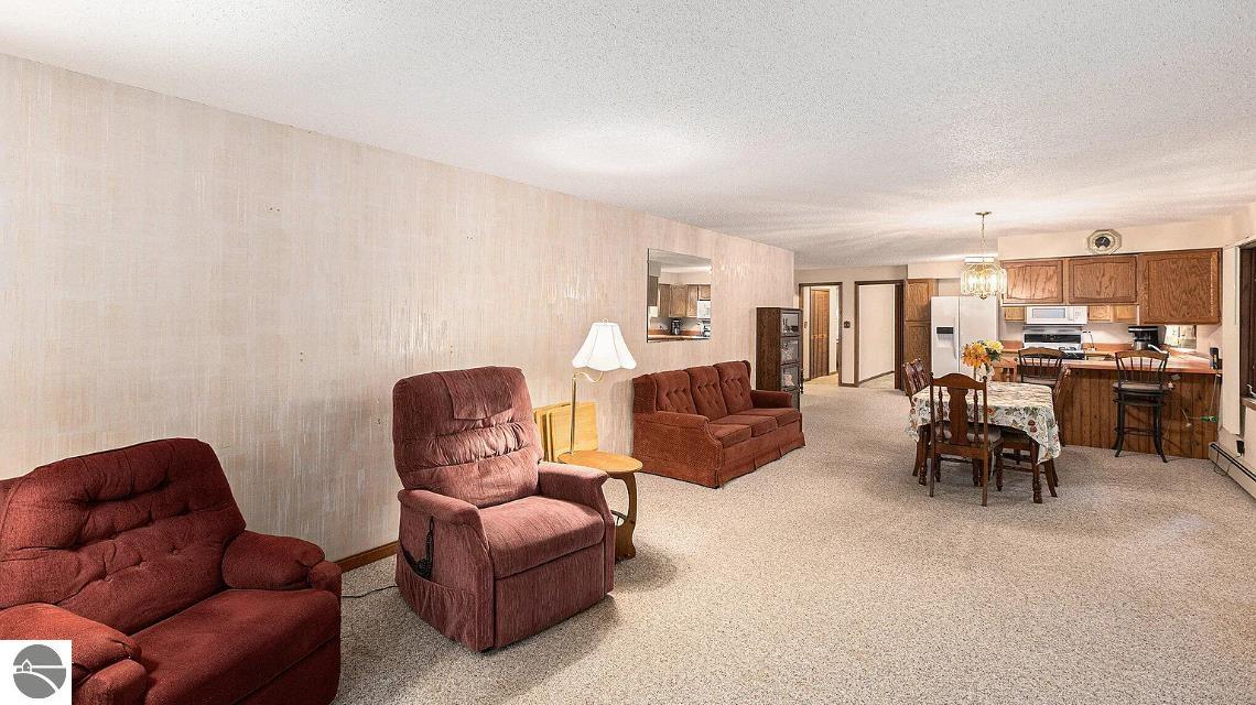 5455 Hayes Tower Road