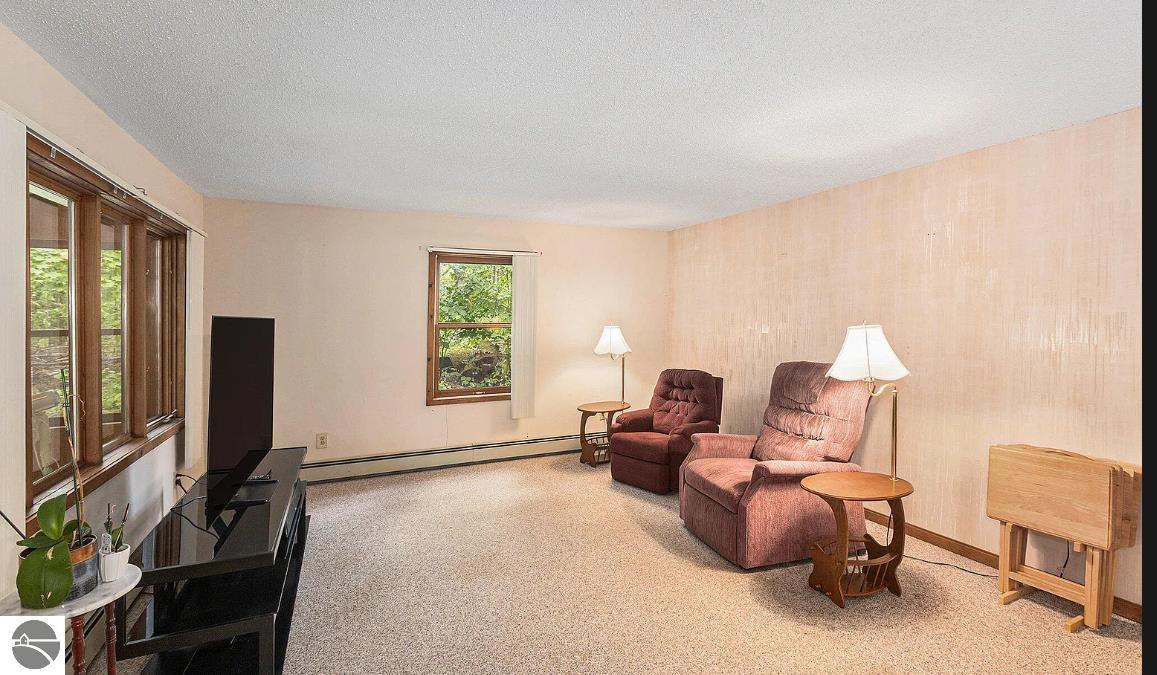 5455 Hayes Tower Road