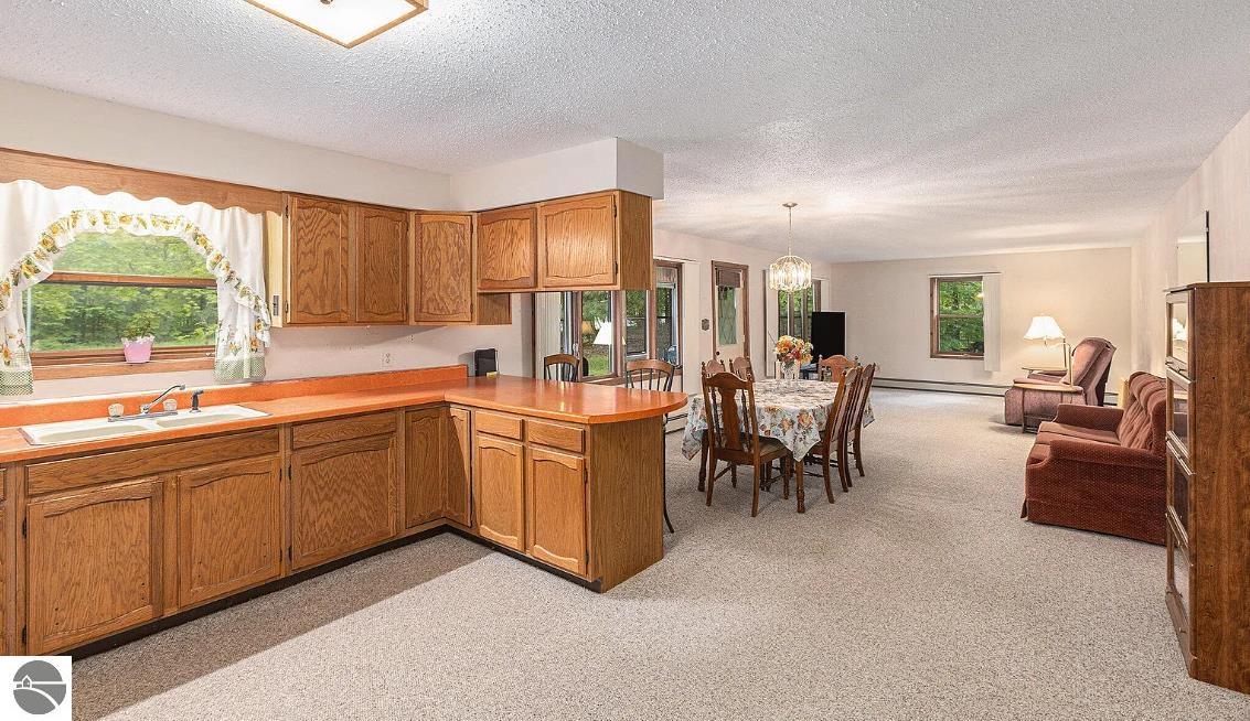 5455 Hayes Tower Road