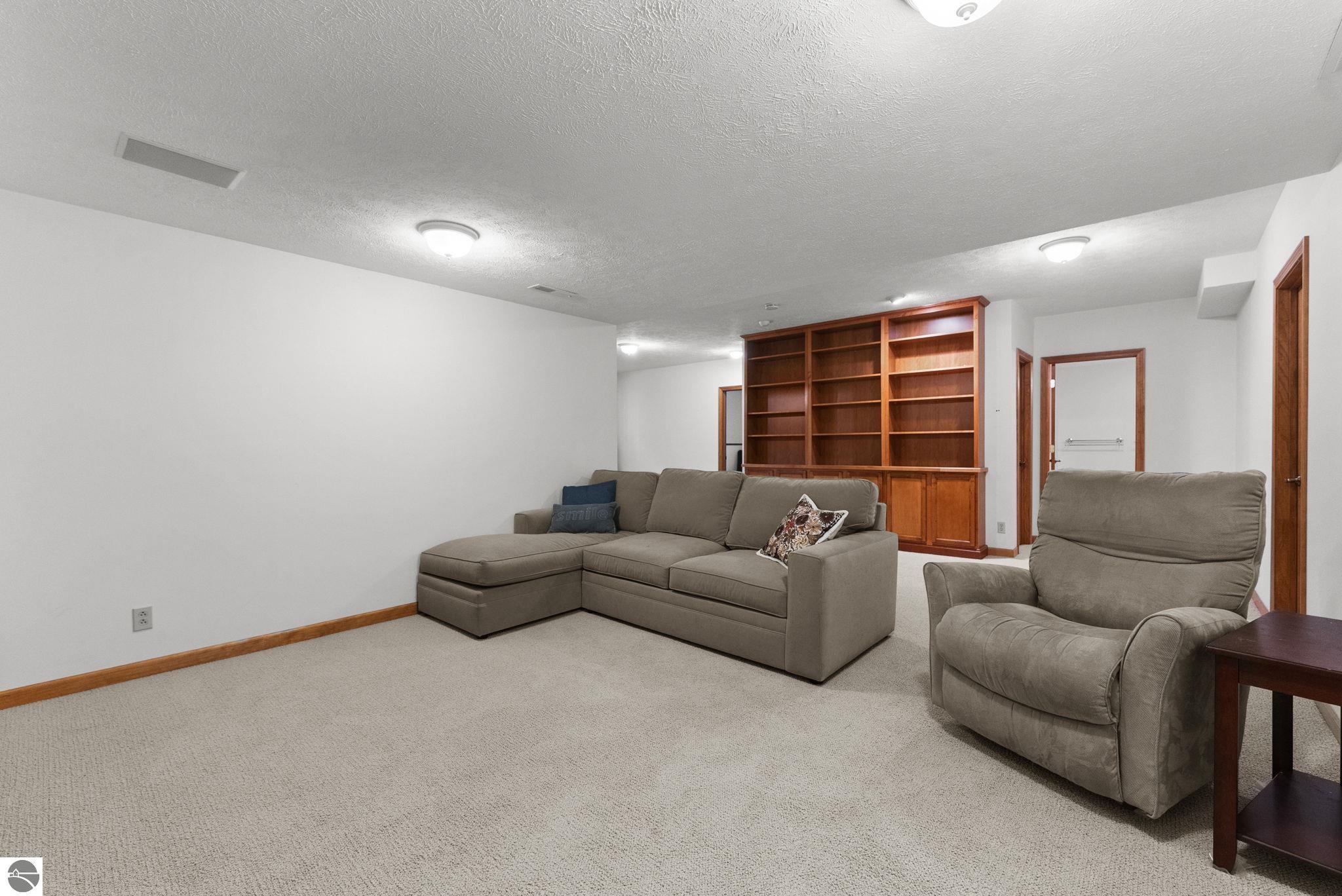 9702 Echo Valley Drive