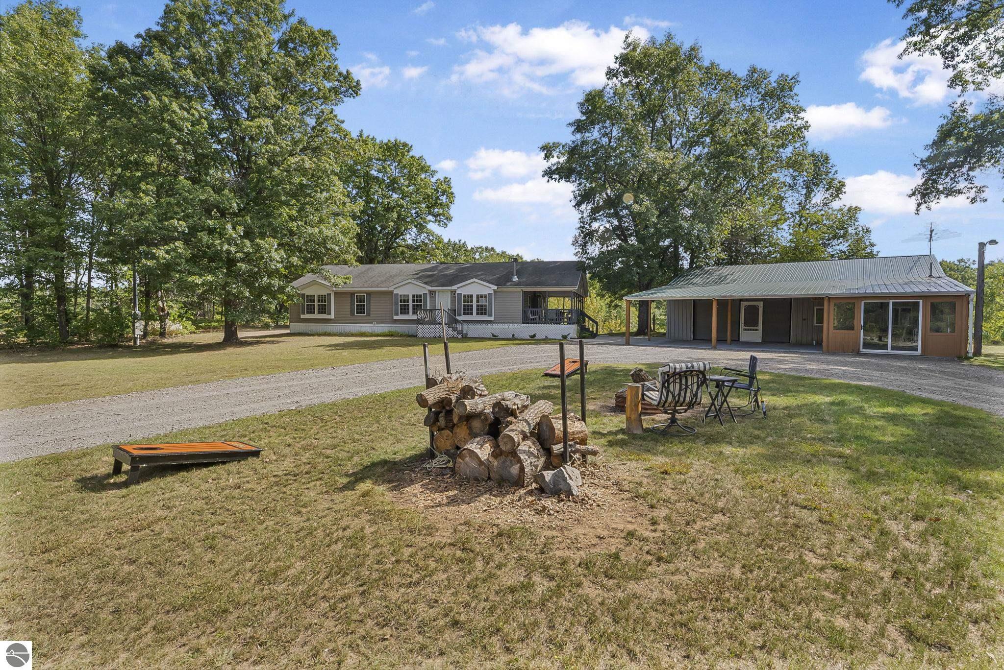 11486 Old US Hwy 131