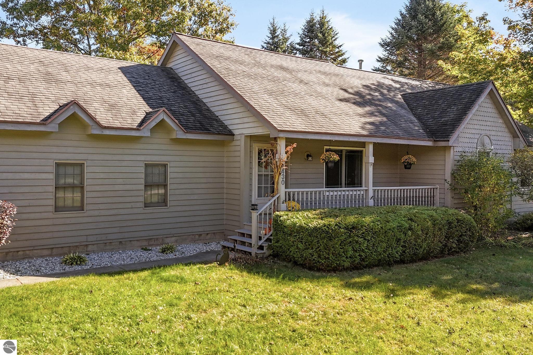 4430 Weatherby Lane, Traverse City