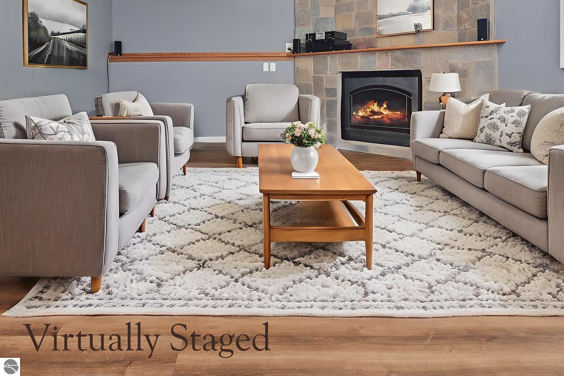 1568 Nightingale Lane