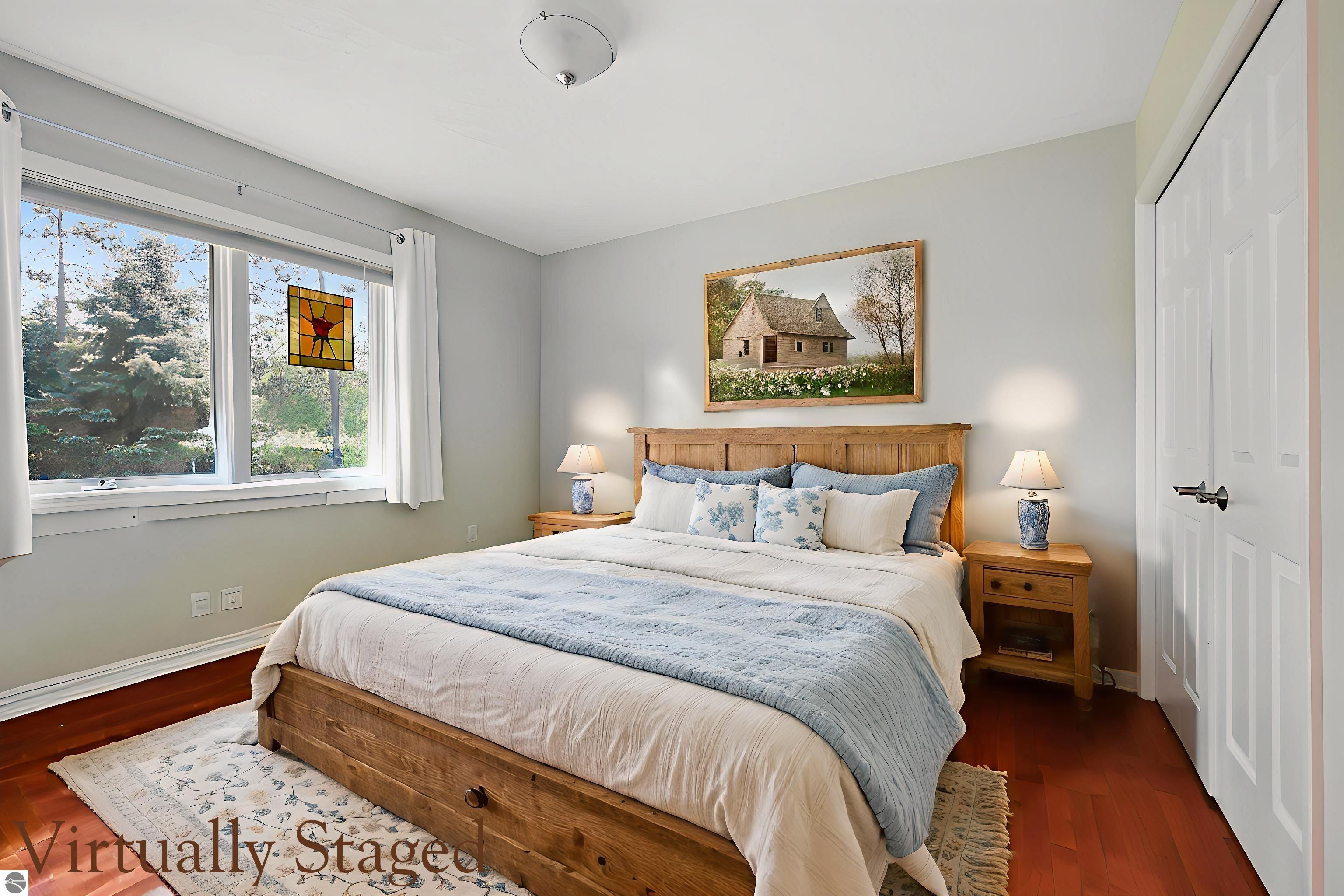 1568 Nightingale Lane