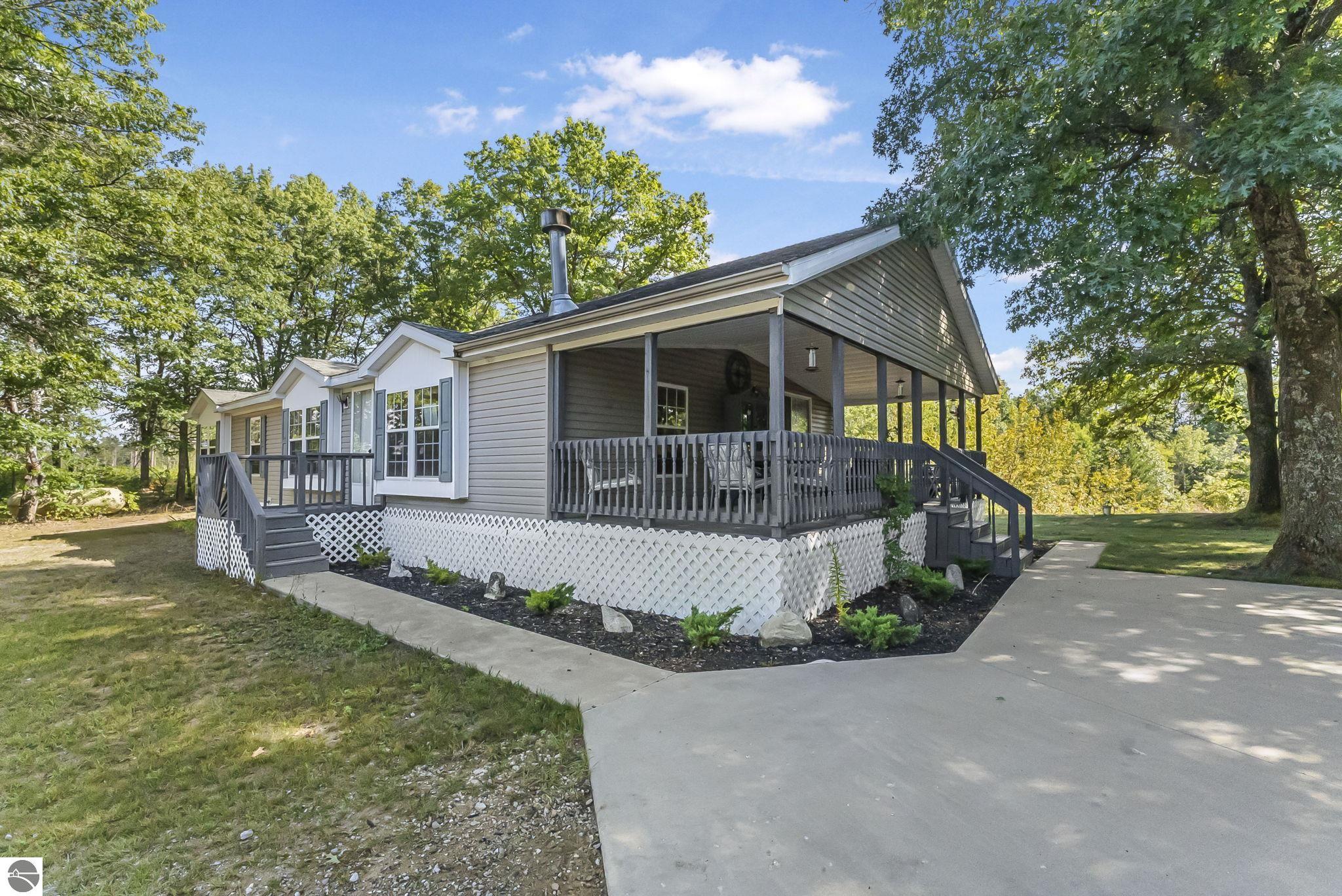 11486 Old US Hwy 131